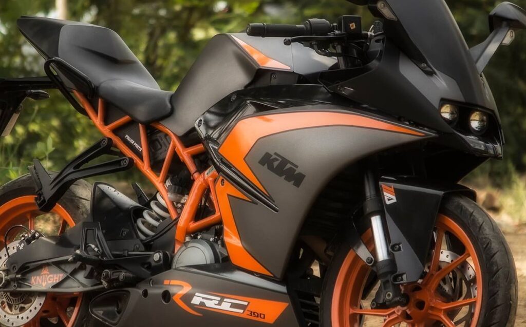 Top 3 Best-Ever KTM RC390 Wraps in India (Mega Photo Gallery)