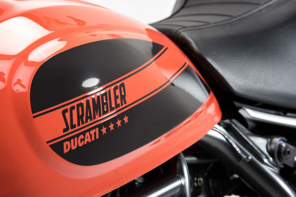 Ducati Scrambler Sixty2