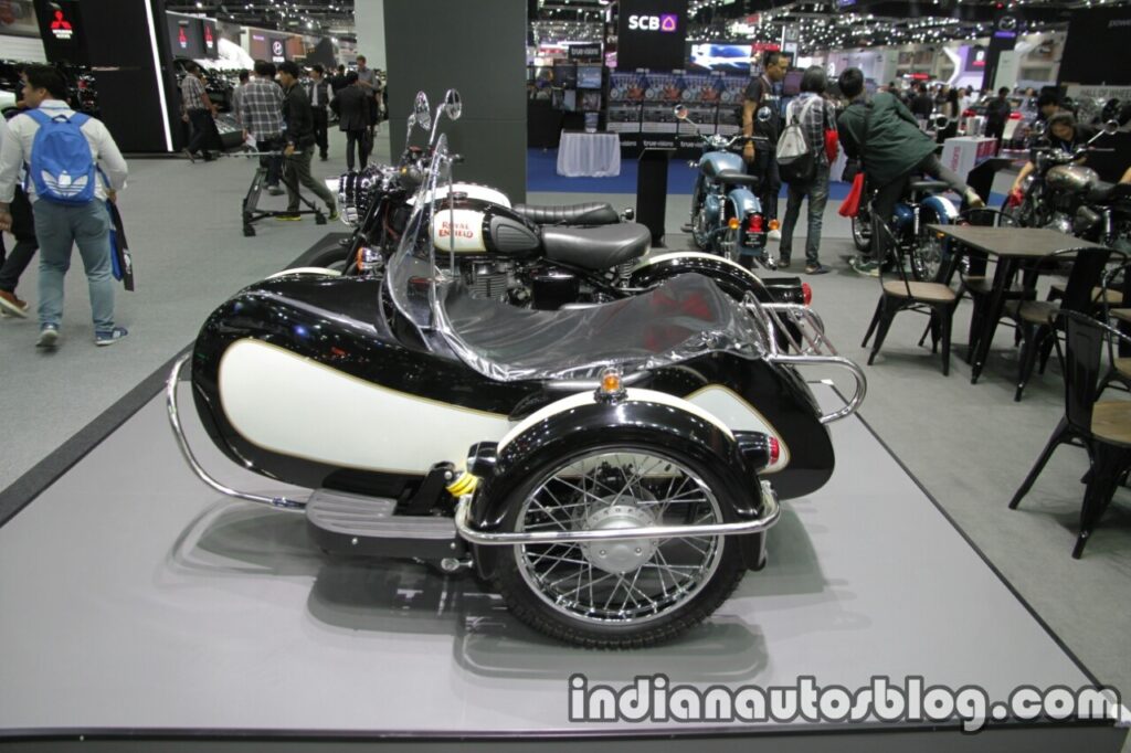 royal-enfield-classic-500-sidecar-at-thai-motor-expo