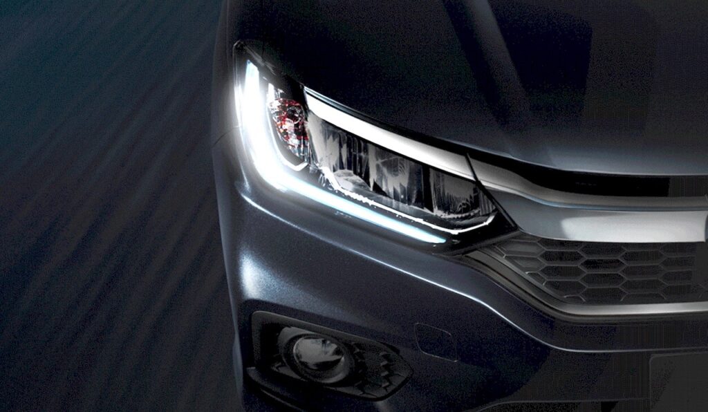 2017-honda-city-india-bound-headlamp-teased