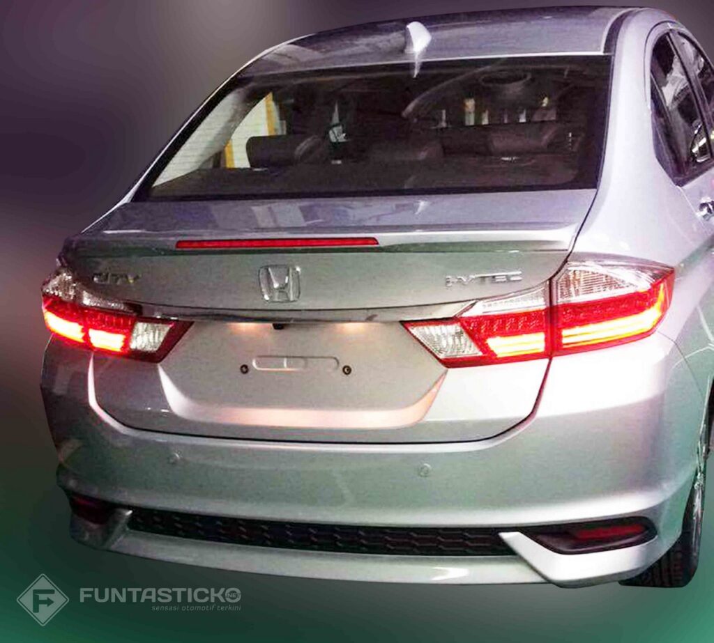 2017-honda-city-rear-fascia-leaked-image