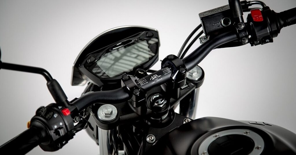 suzuki-sv650-scrambler-instrumentation