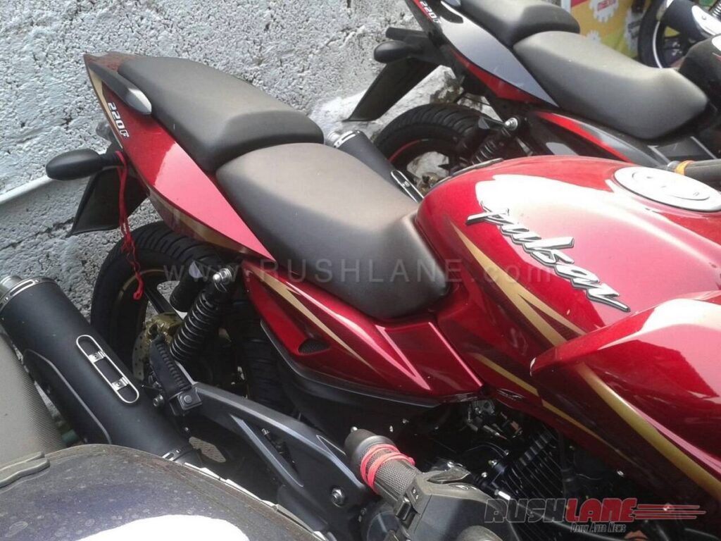 new-bajaj-pulsar-220f-red-4