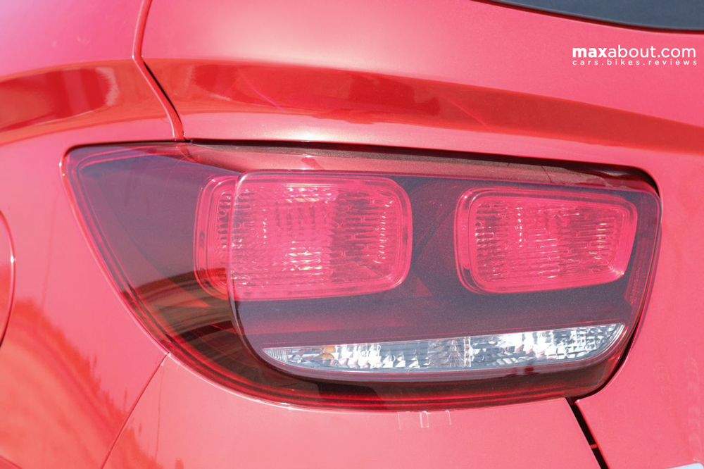 The taillight may look rectangular from the rear angle but has a bit of itself in the side view.