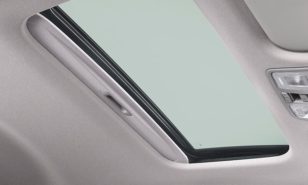 2017-hyundai-verna-sunroof