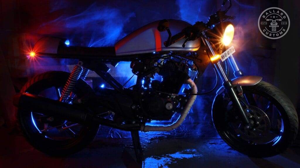 Hero-Karizma-cafe-racer-by-Bullard-Customs-4