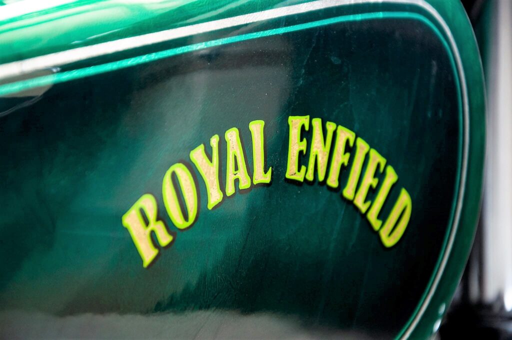 Royal-Enfield-Bullet-Gunmaster-G2-8