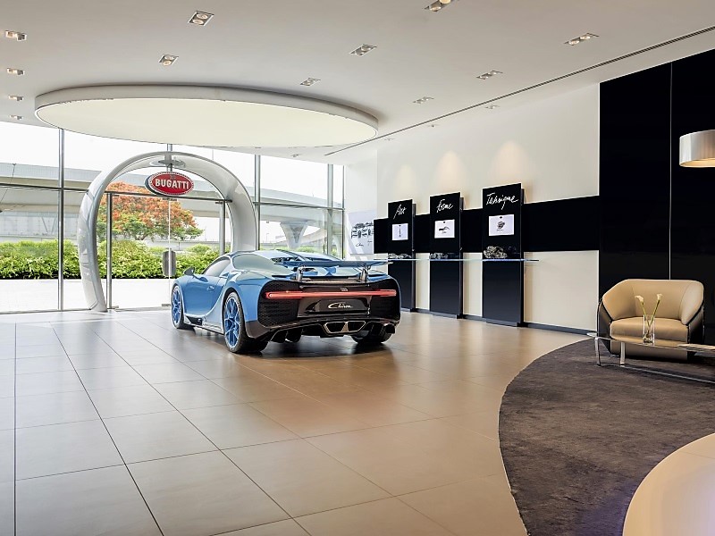 bugatti-showroom-dubai-2