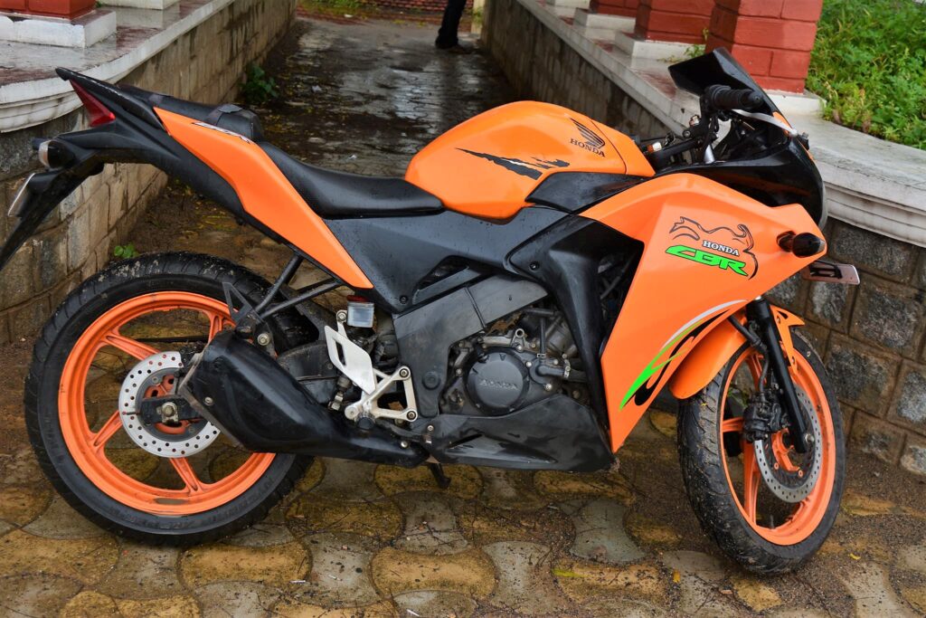 Honda CBR150R Vibrant Orange Edition Bikes Maxabout