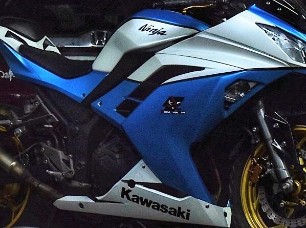 Kawasaki Ninja 300