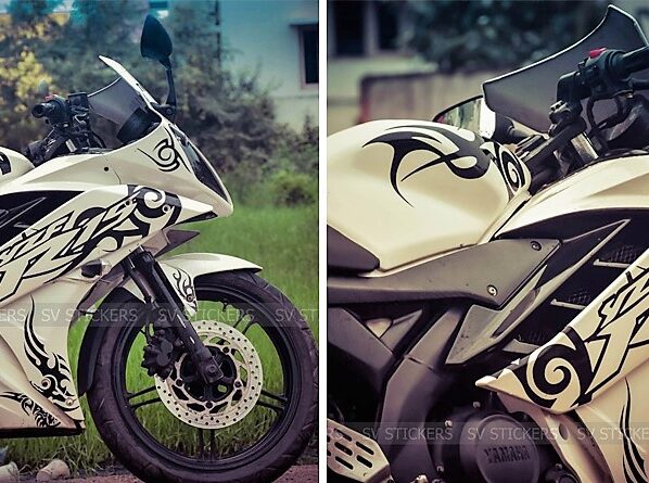 White Yamaha R15 V2