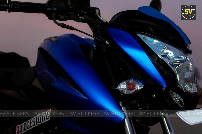 Metallic Blue Bajaj Pulsar NS200