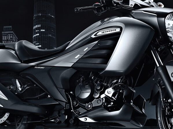 Suzuki Intruder Fi