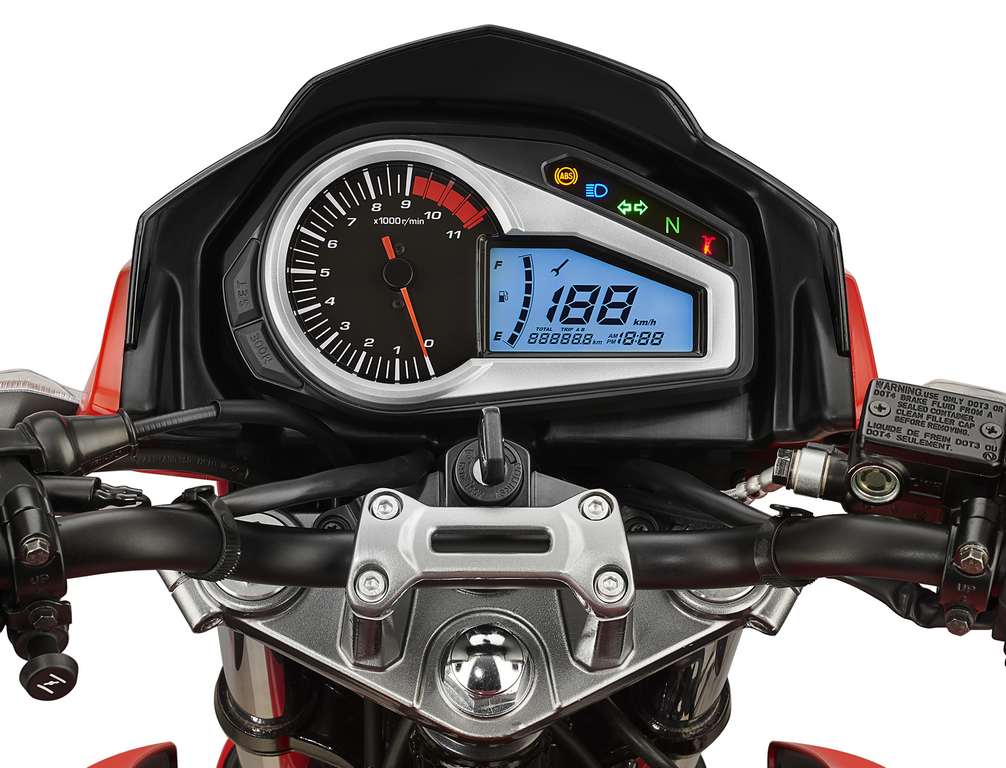 Hero Xtreme 0r Launched In Nepal Npr 2 86 500 Inr 1 78 Lakh