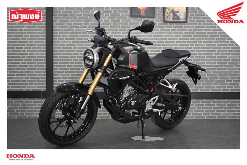 Meet Honda Cb150r Streetster The Perfect Yamaha Mt 15 Rival