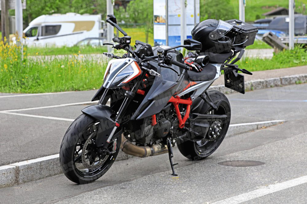 2020 KTM 1290 Super Duke R