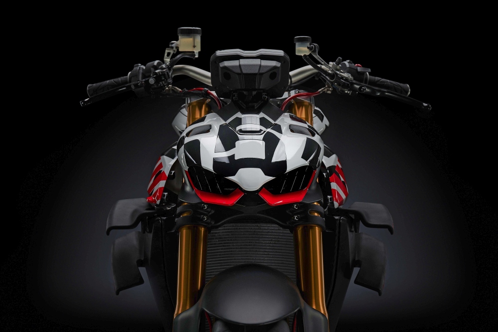 Ducati Streetfighter V4