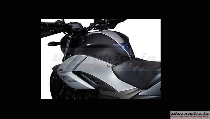 Suzuki Gixxer 250 Street Fighter