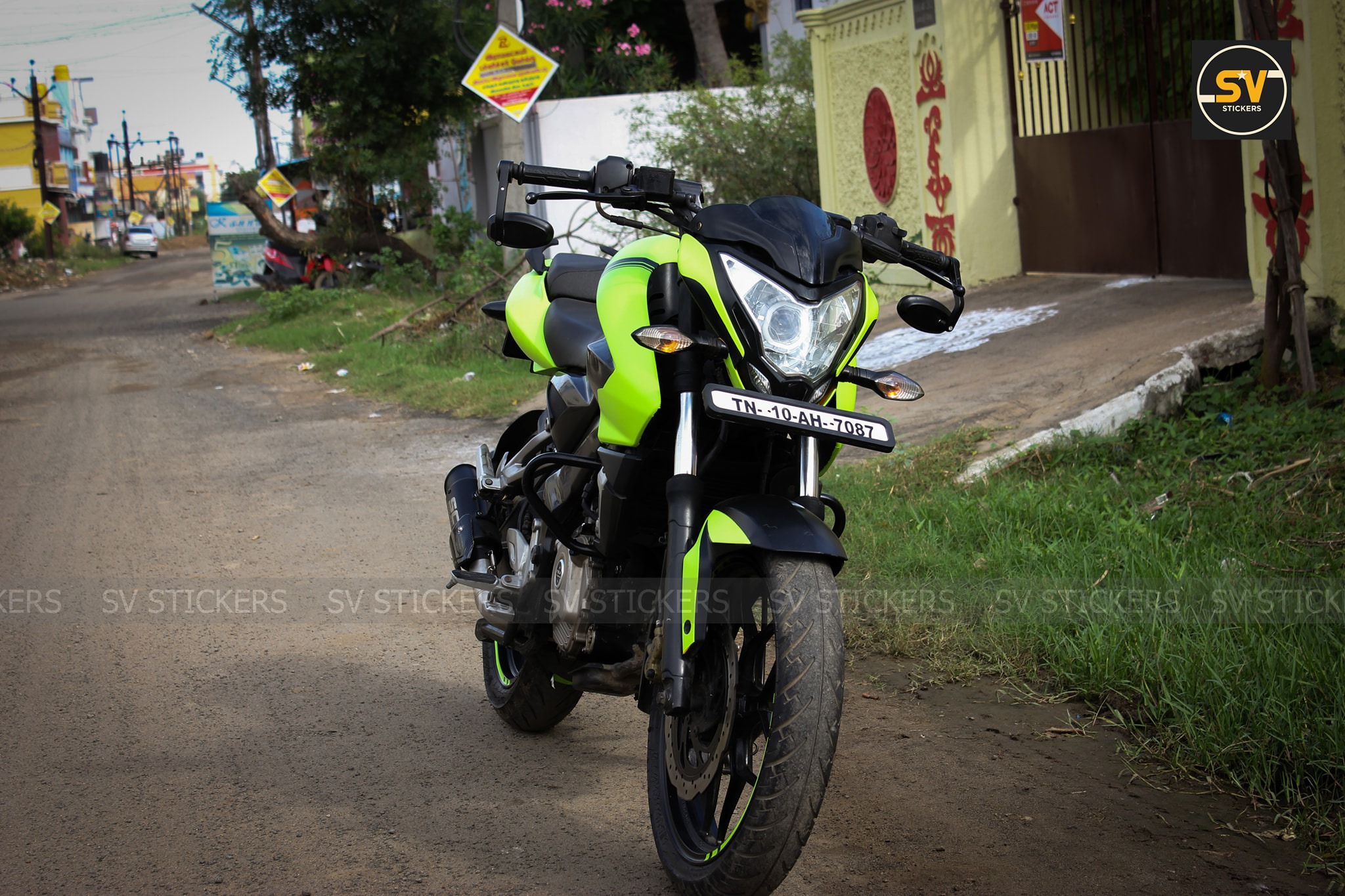 pulsar ns helmet