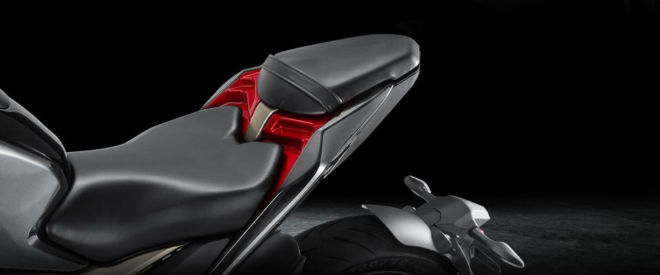 2020 Kiden KD150-U Step-up Seat