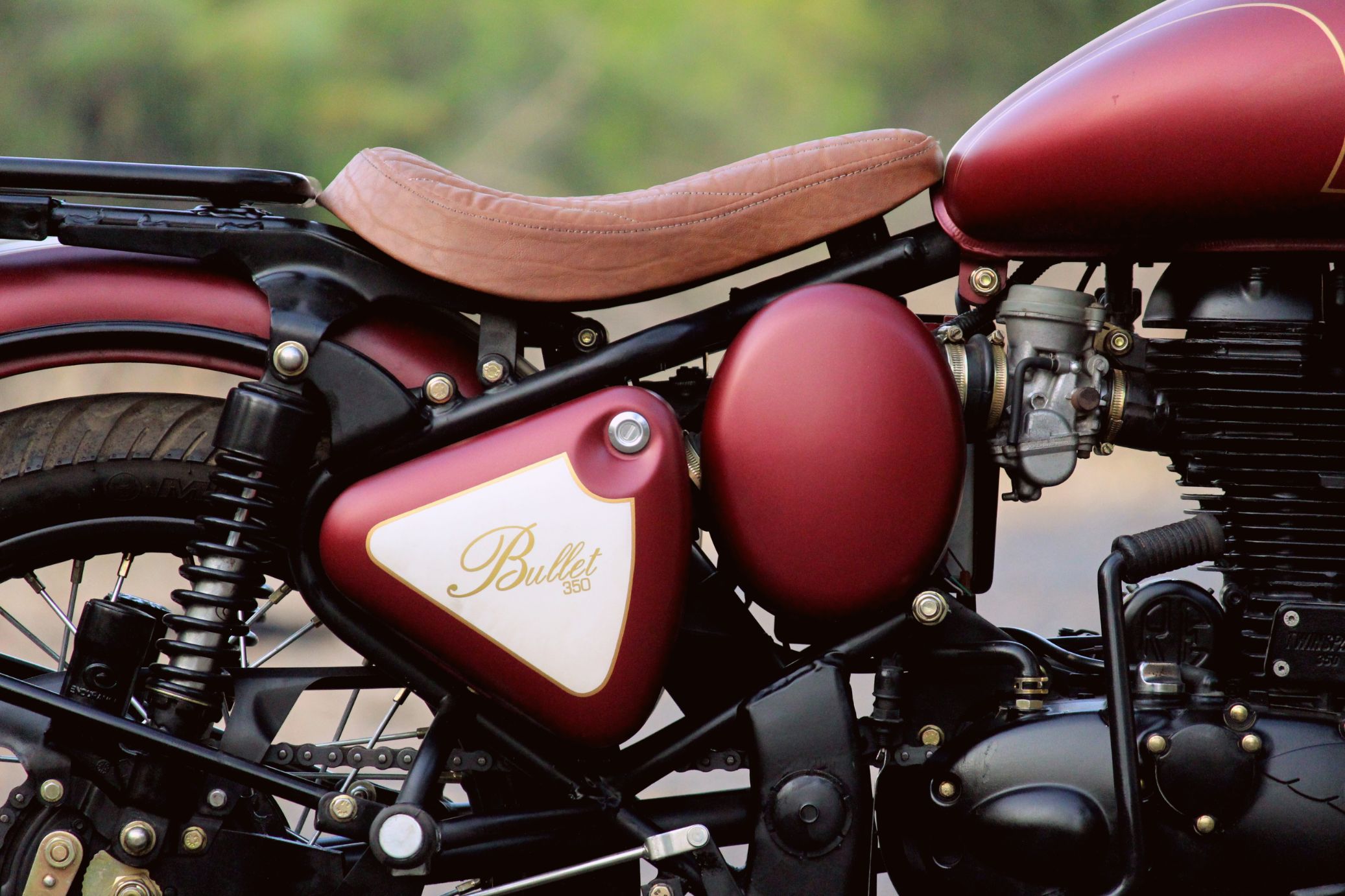 Royal Enfield Retro