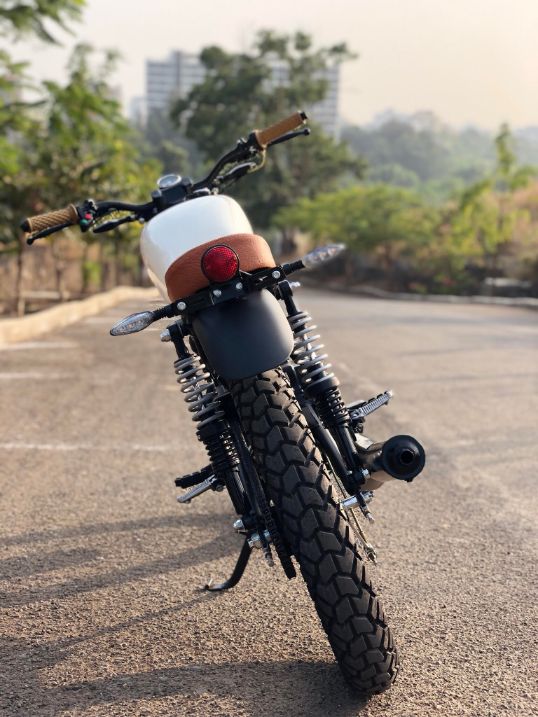 Meet Yamaha RX100 by FIXUP Motorcycle Garage