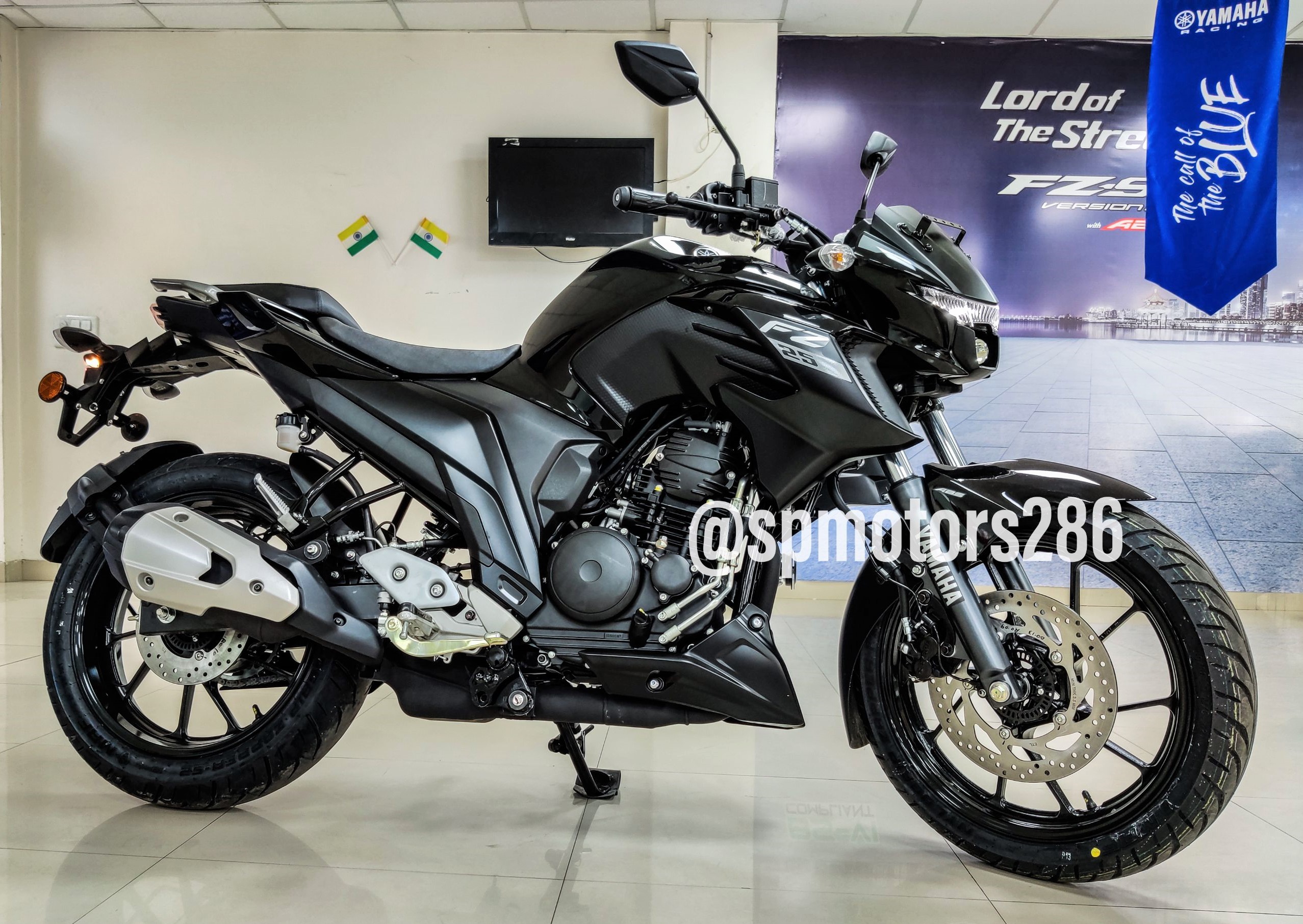 New Yamaha FZ25