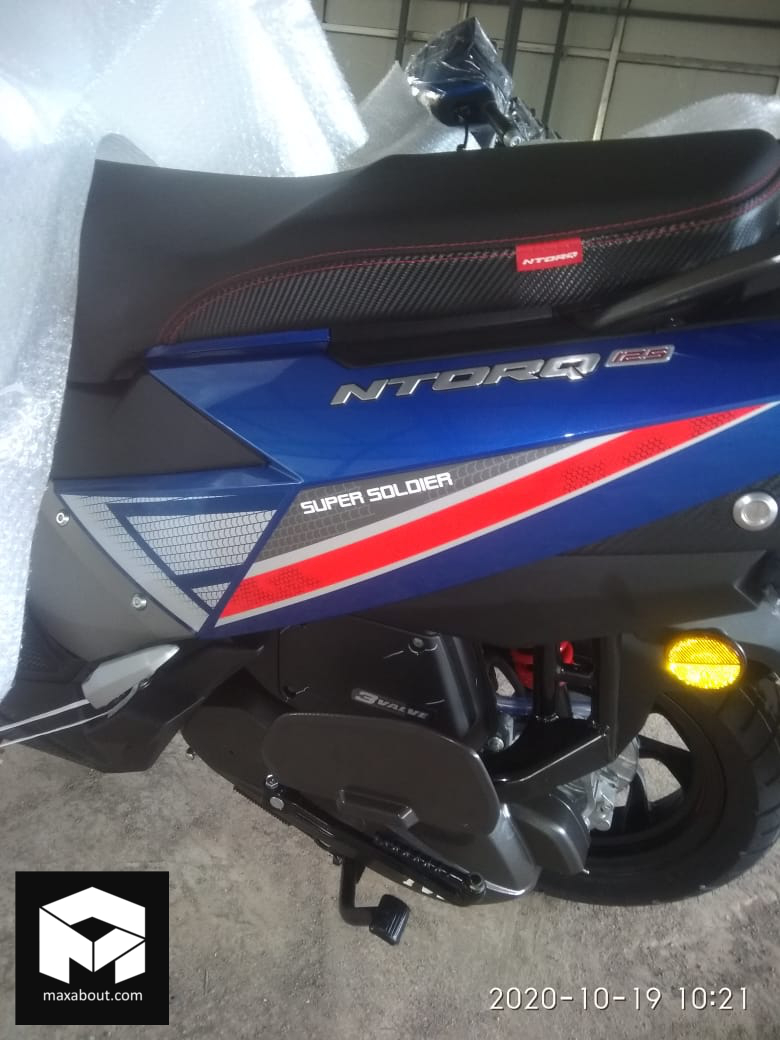 TVS Ntorq Marvel Avengers Edition (Captain America Theme)