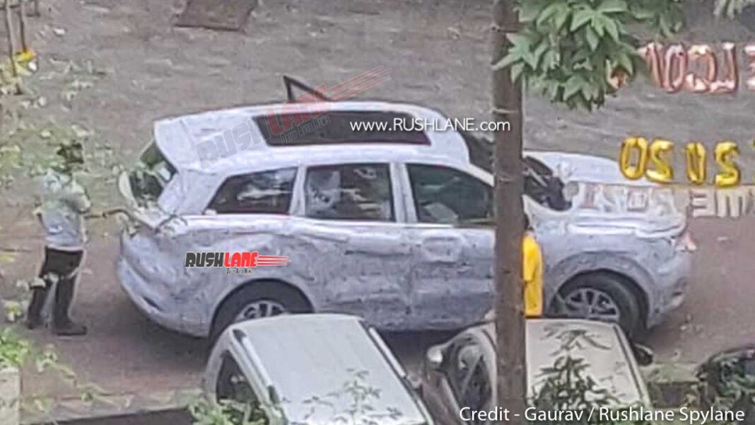 2021 Mahindra XUV500 Spotted