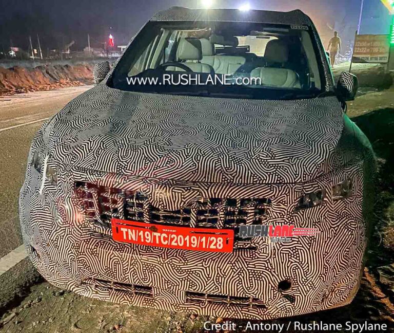 2021 Mahindra XUV500 Spotted