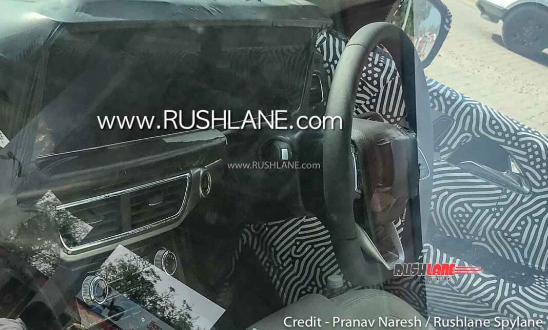 2021 Mahindra XUV500 Spotted