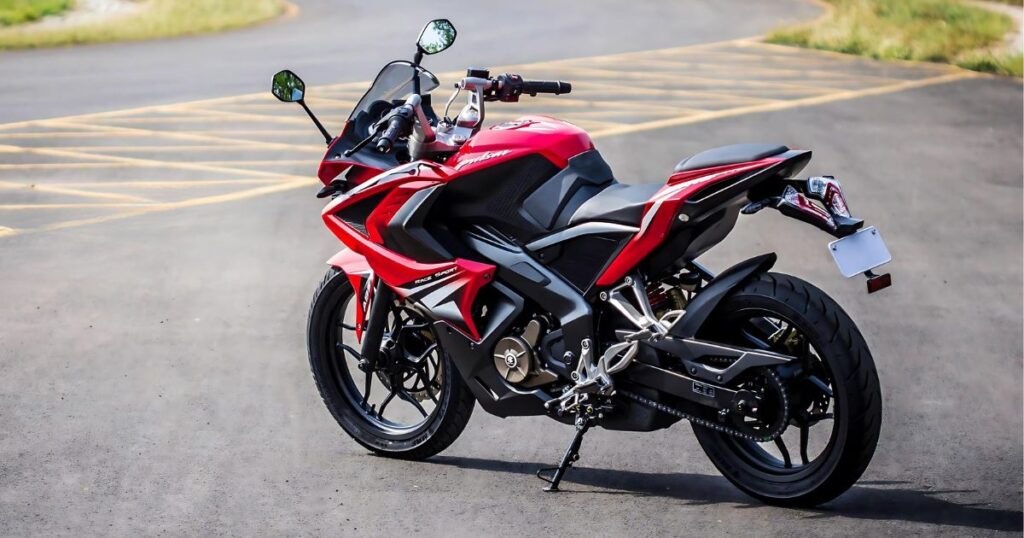 Bajaj Pulsar RS200